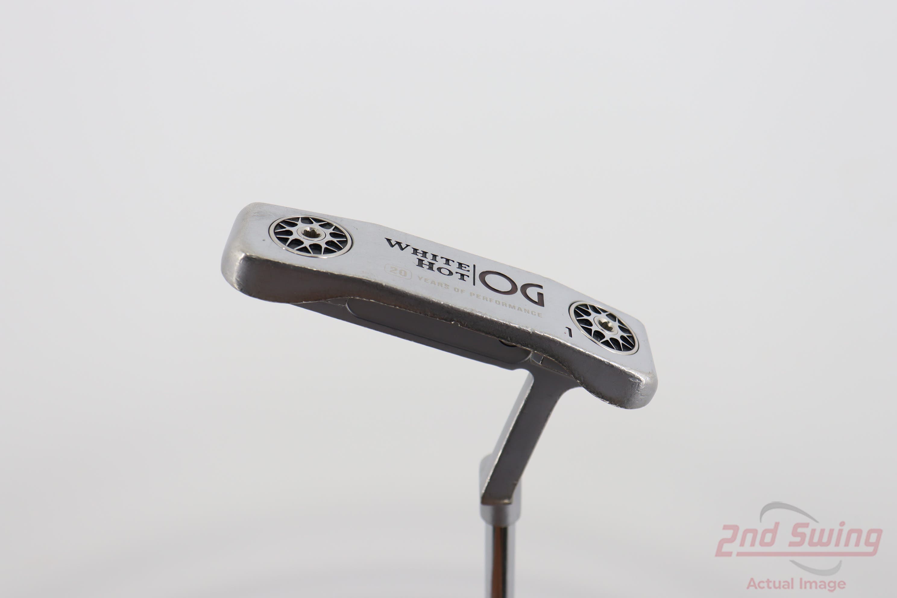 Odyssey white outlet hot og putter