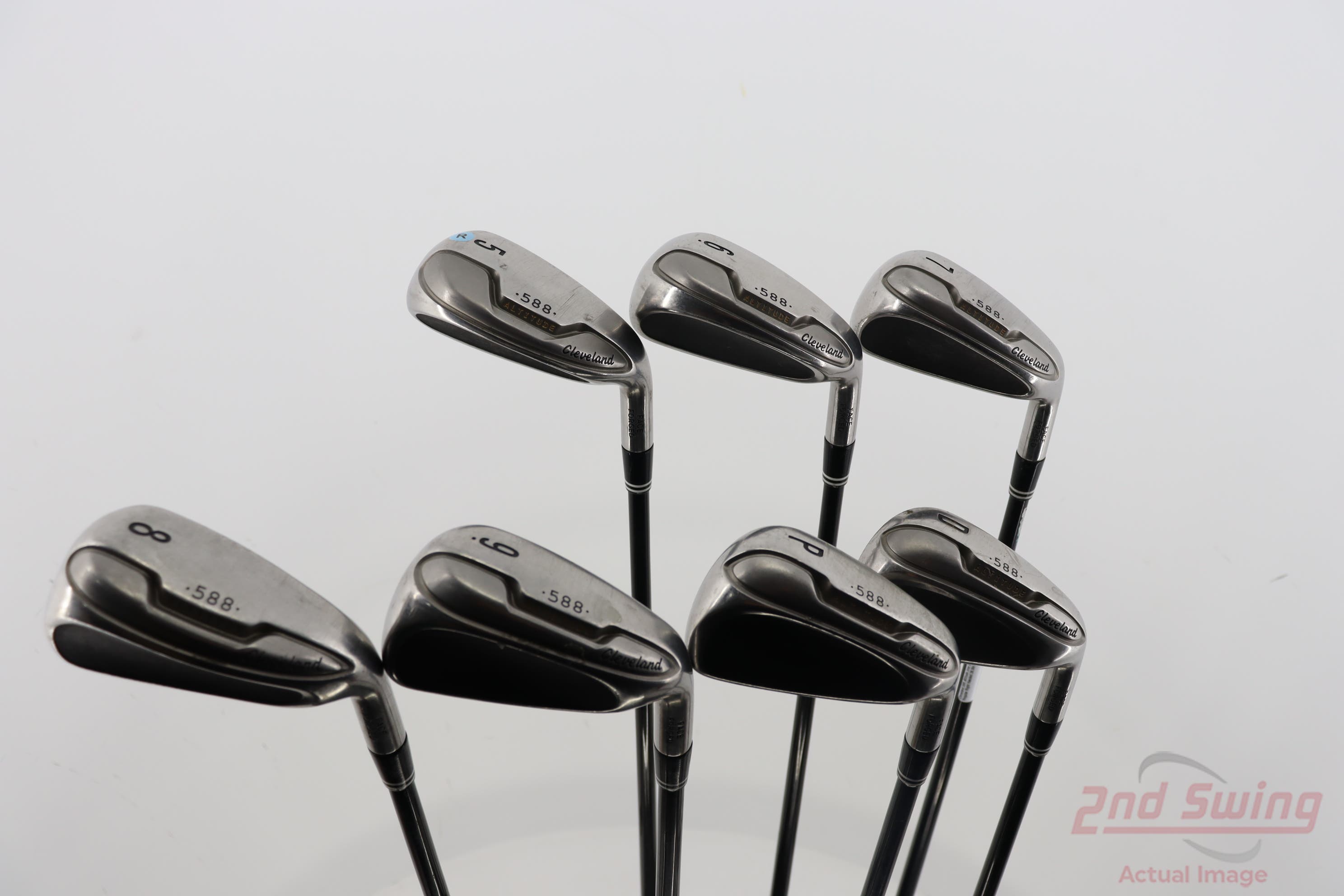 Cleveland 588 Altitude Iron Set | 2nd Swing Golf