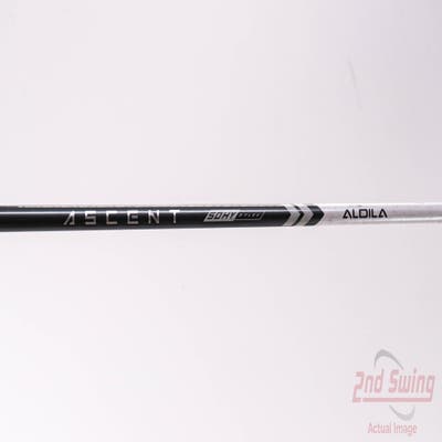 Used W/ Titleist Adapter Aldila Ascent 50g Hybrid Shaft Regular 39.5in