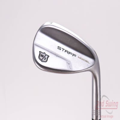 Wilson Staff Staff Model Wedge Sand SW 54° 11 Deg Bounce Dynamic Gold AMT Steel Wedge Flex Right Handed 35.25in