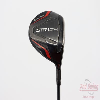 TaylorMade Stealth Fairway Wood 3 Wood 3W 15° Fujikura Ventus Red 5 Graphite Regular Right Handed 42.25in